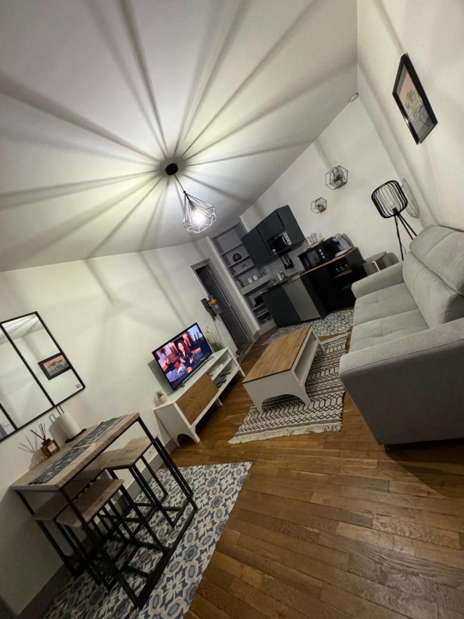 Apartment Hyper Centre Gordaine #3 *